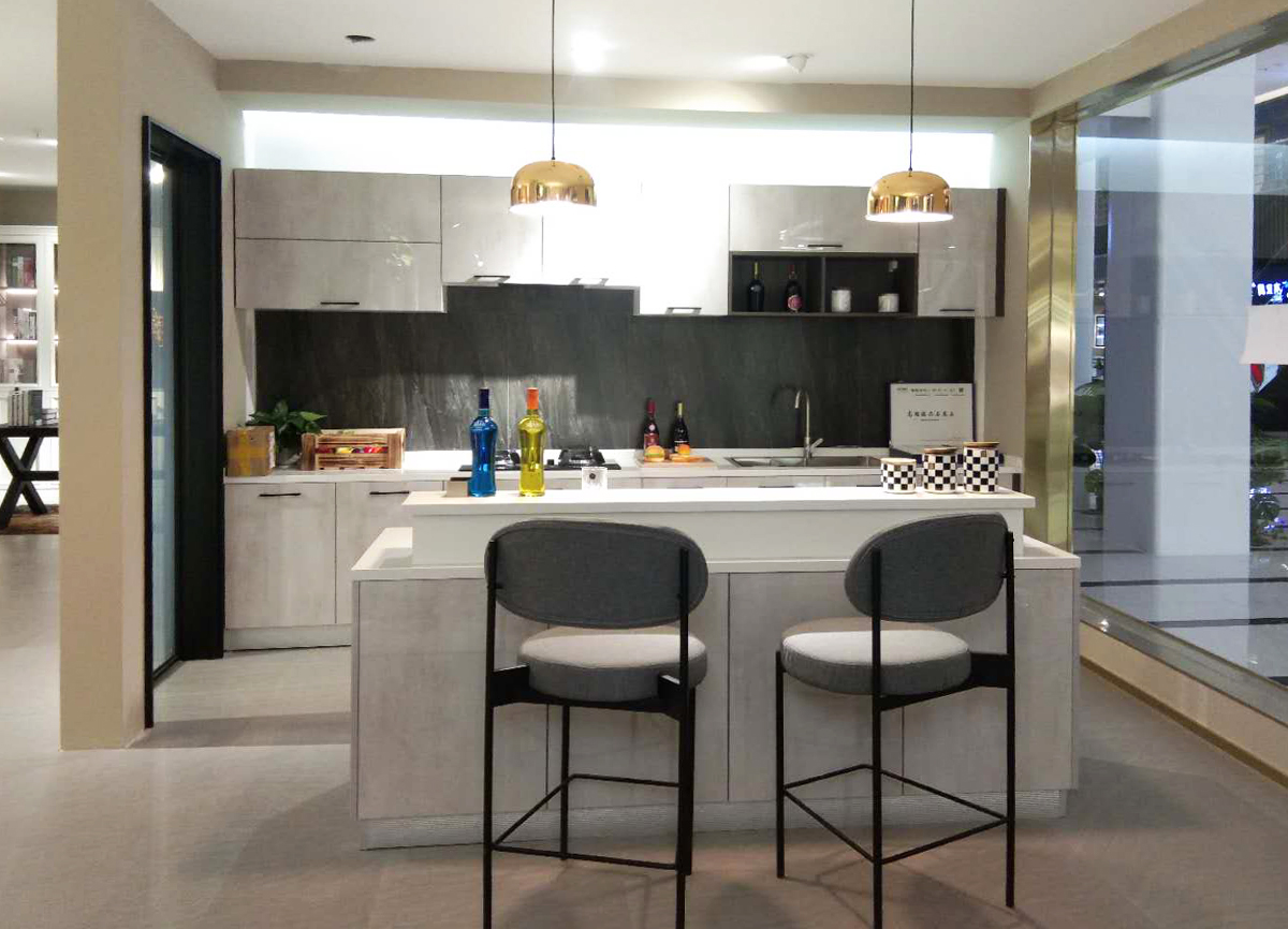 博郡全屋定制西宁专卖店餐厅